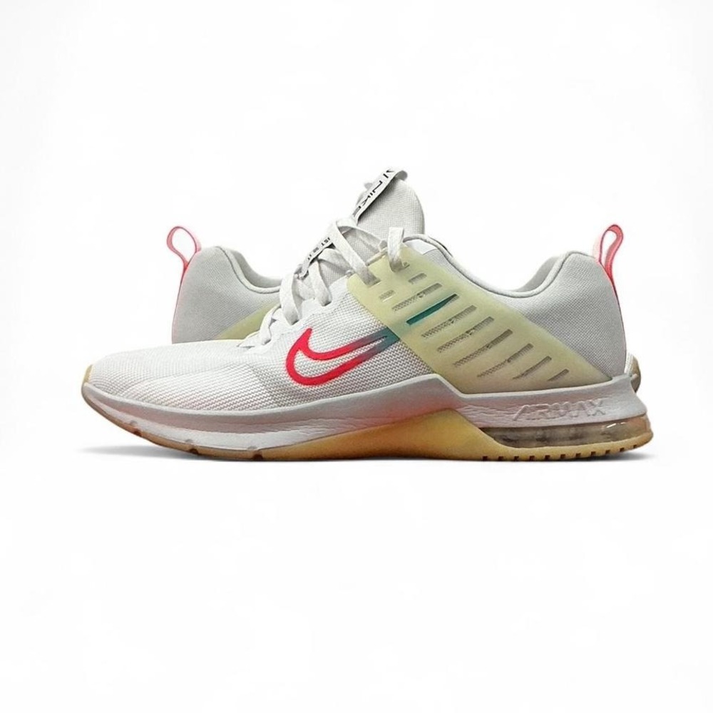 Nike Air Max alpha trainer in white and multi-colour